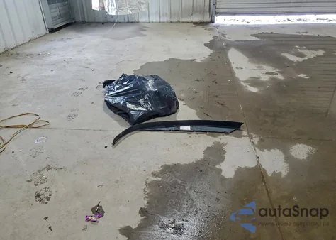 2015 Chrysler Town & Country Touring L z USA, uszkodzony, nr VIN 2C4RC1CG3FR545976